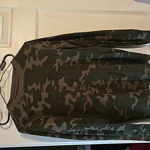 Youth thermal camo long sleeve shirt